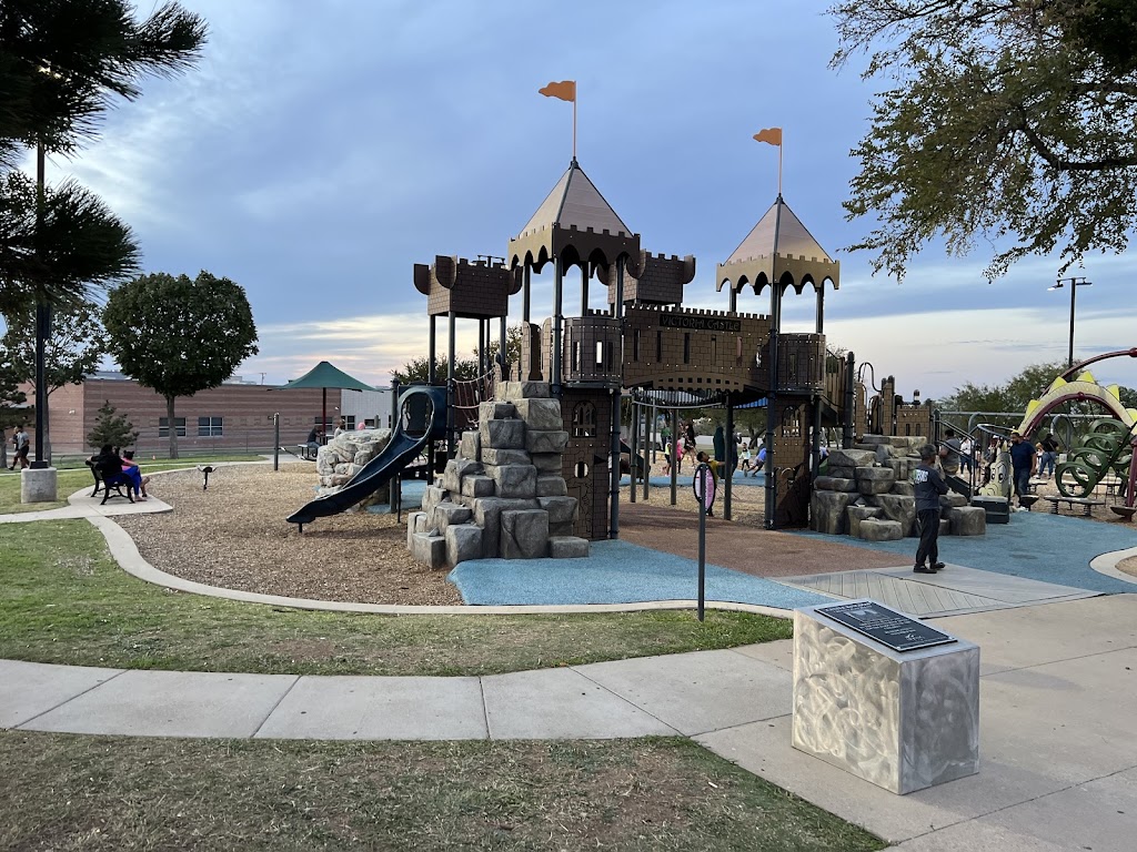 Victoria Park — photo 2