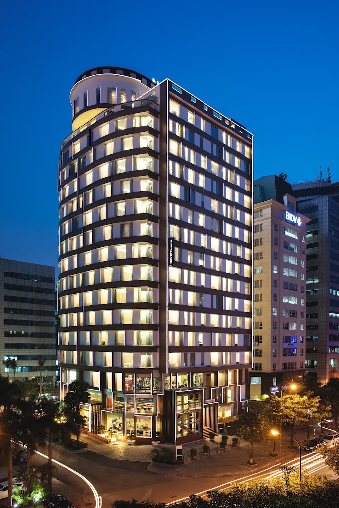Novotel Suites Hanoi: What 2,256 Reviews Actually Reveal About This Cầu Giấy Stay