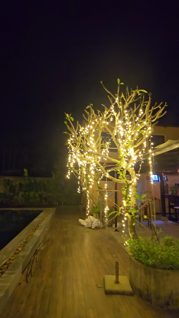 B'Hoian — photo 3