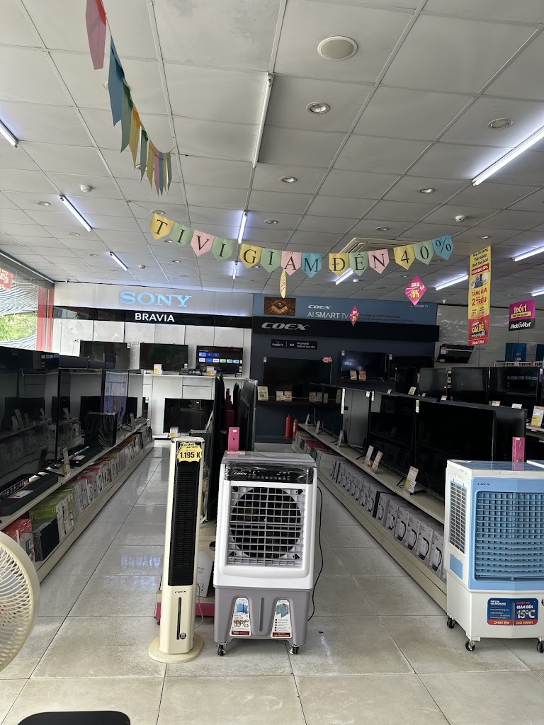 MediaMart Nam Đàn: Nearly 1,000 Reviews and a 4.9 Rating — Here's What Local Shoppers Actually Think