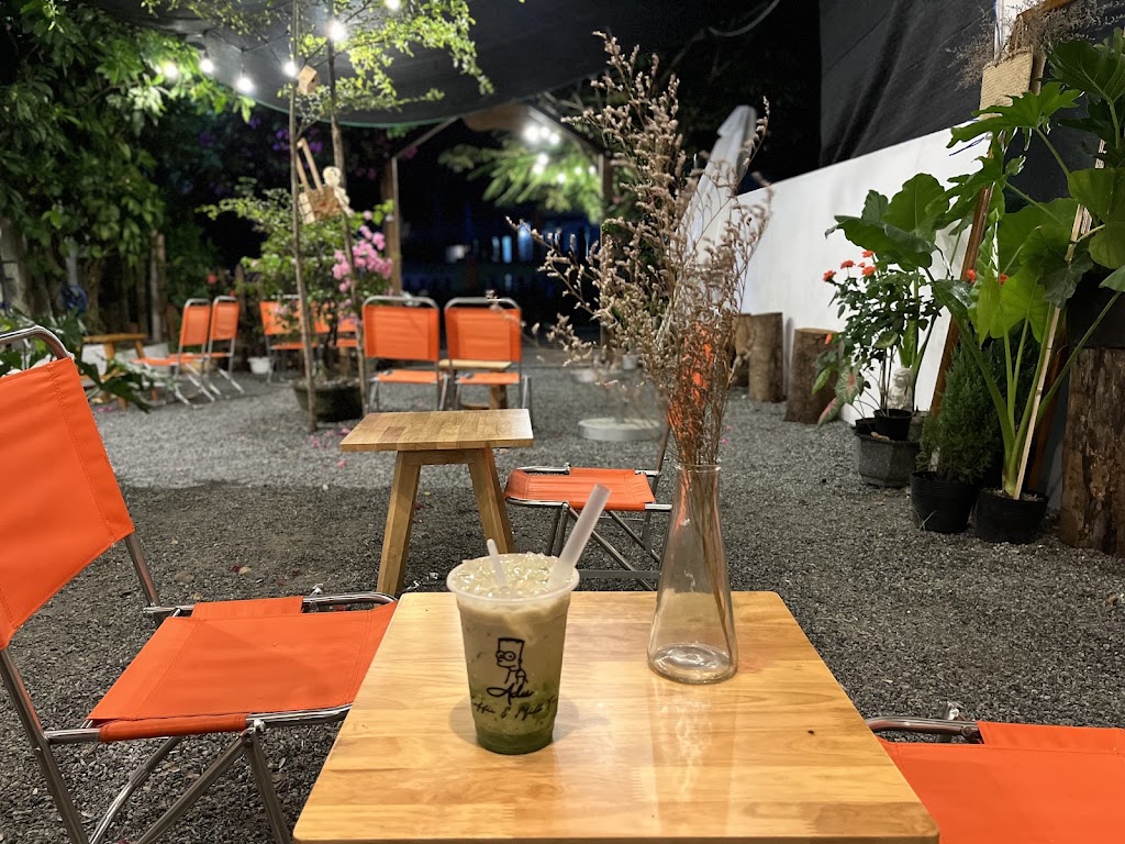 Adu Coffee & Milk Tea
