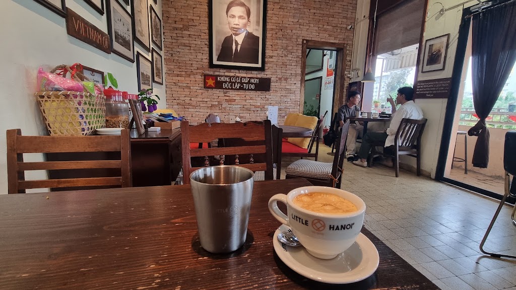 Little HaNoi Egg Coffee