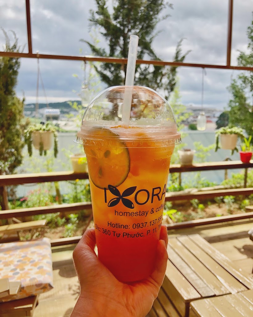 Ixora Homestay & Coffee