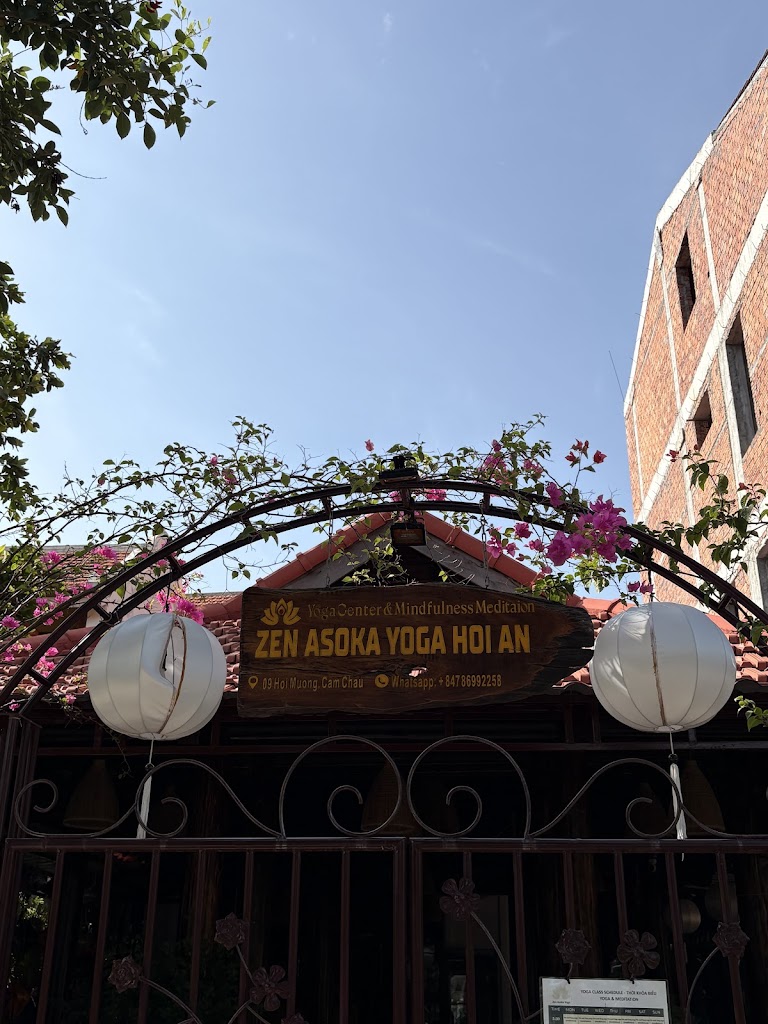 Zen Yoga - Cafe & Vegetarian