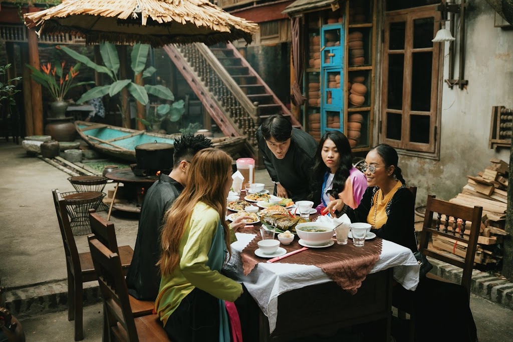 Duong Lam Ancient Village
