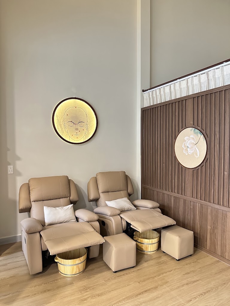 Calm Spa | Massage Cổ Vai Gáy – Body – Foot Chuyên Sâu