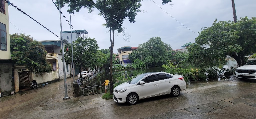 Ao Gạch, Thôn Thạch