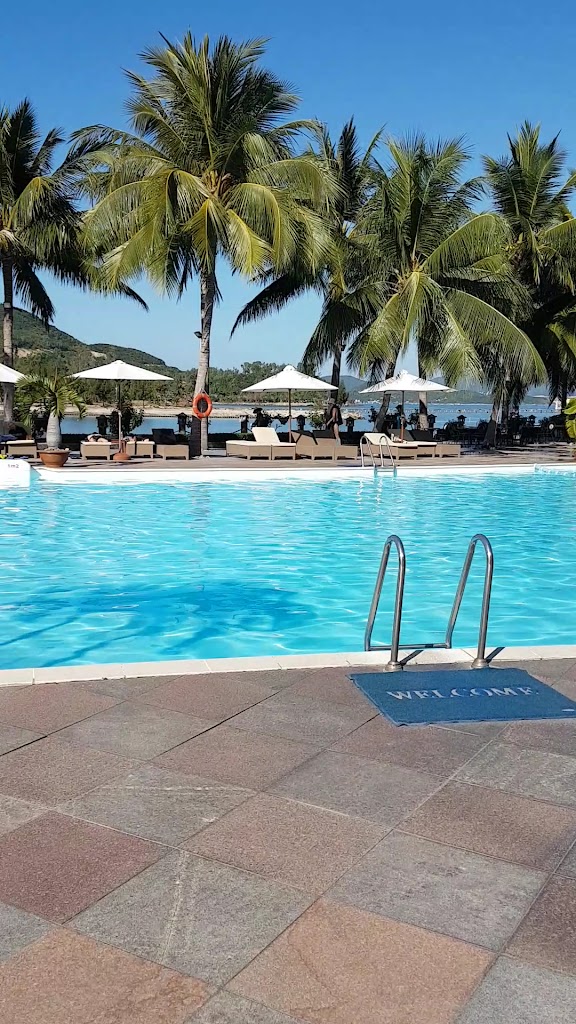 Diamond Bay Resort & Spa in Nha Trang City