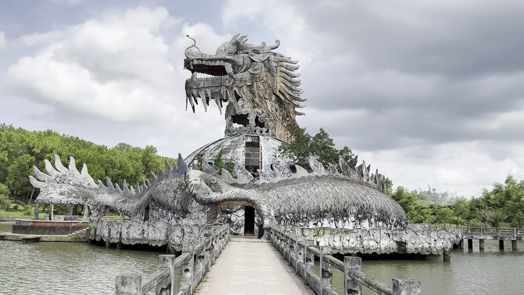 Hồ Thuỷ Tiên