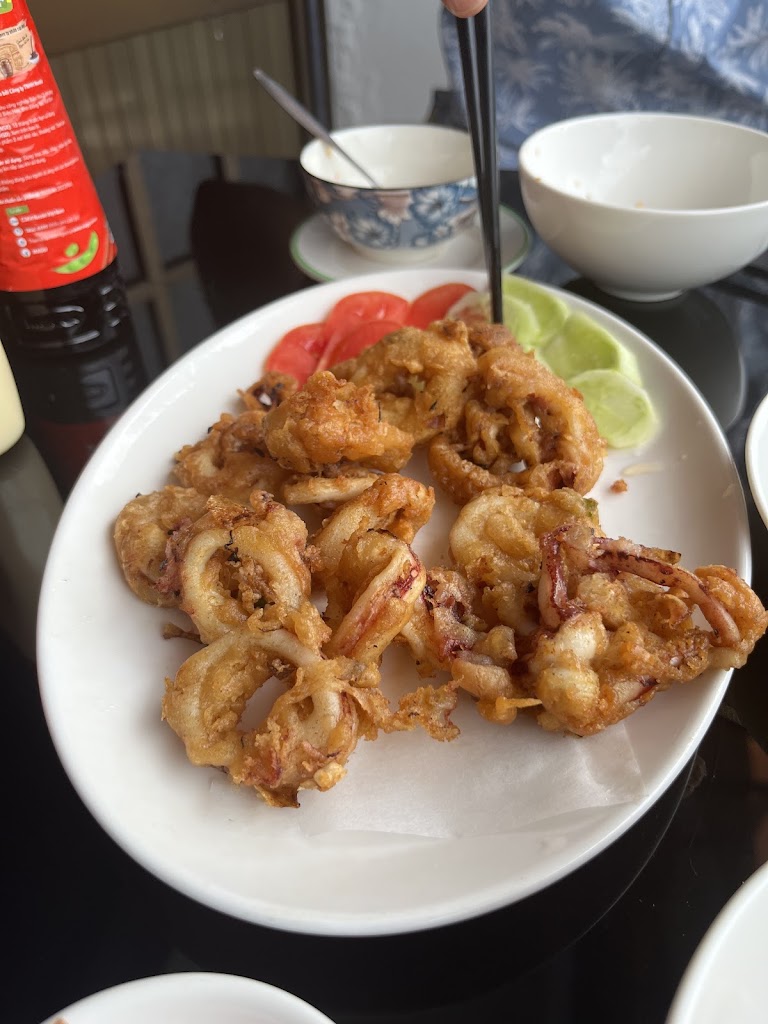 Vietnamese Food - Hue Local Food & FastFood 22 Restaurant (Huế)