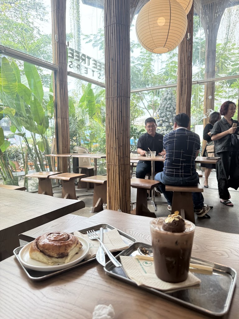Tonkin Egg Coffee & Vietnamese Delights