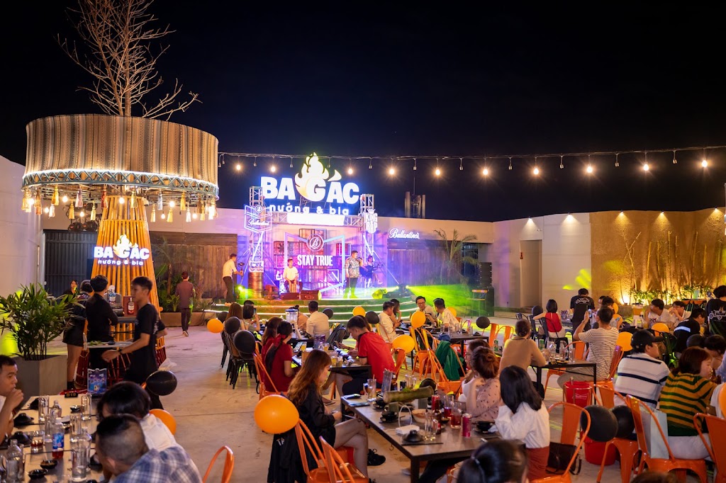 BA GÁC Vietnamese Grill & Beer Garden Quang Trung