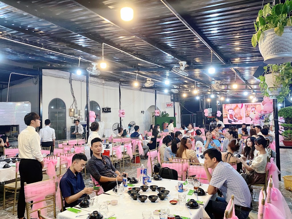 Seafood restaurant Hiếu Hàu Sữa 2