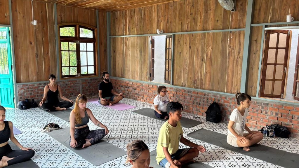 Da Nang Wellness. Yoga & Surf