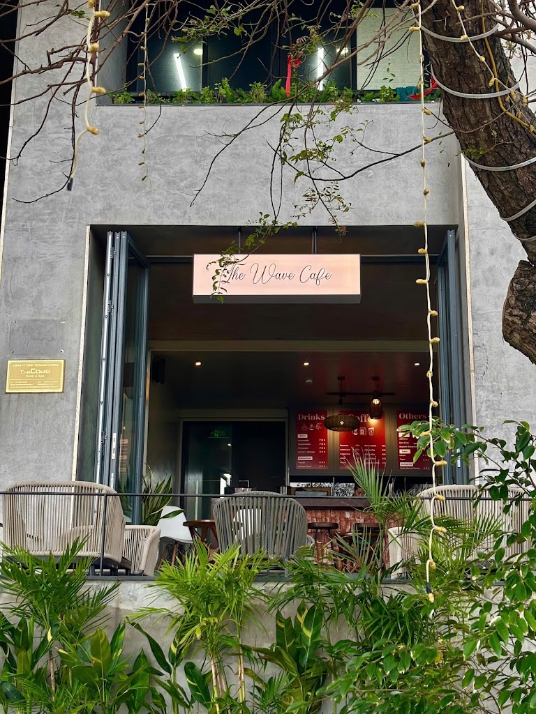 The Wave Cafe Da Nang